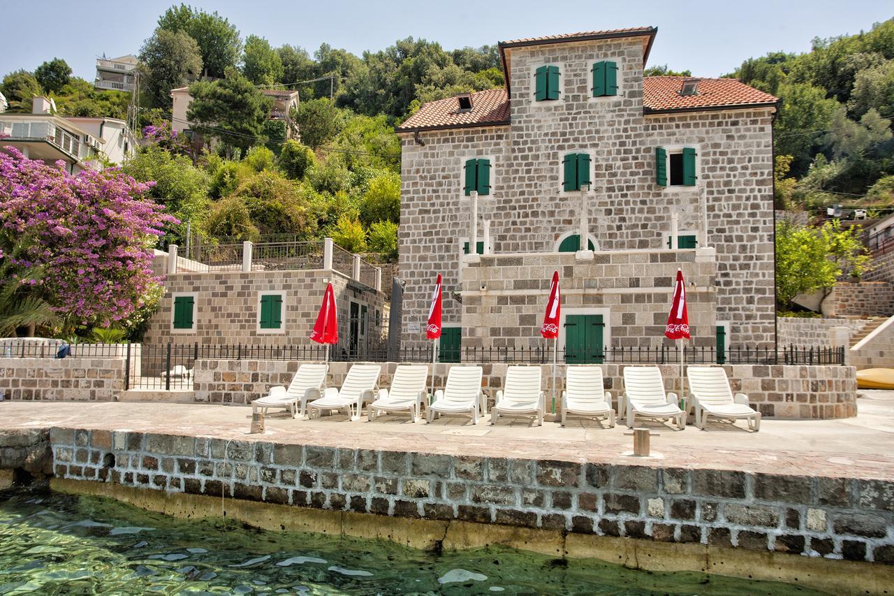 Apartments Barizon Luštica Exterior photo