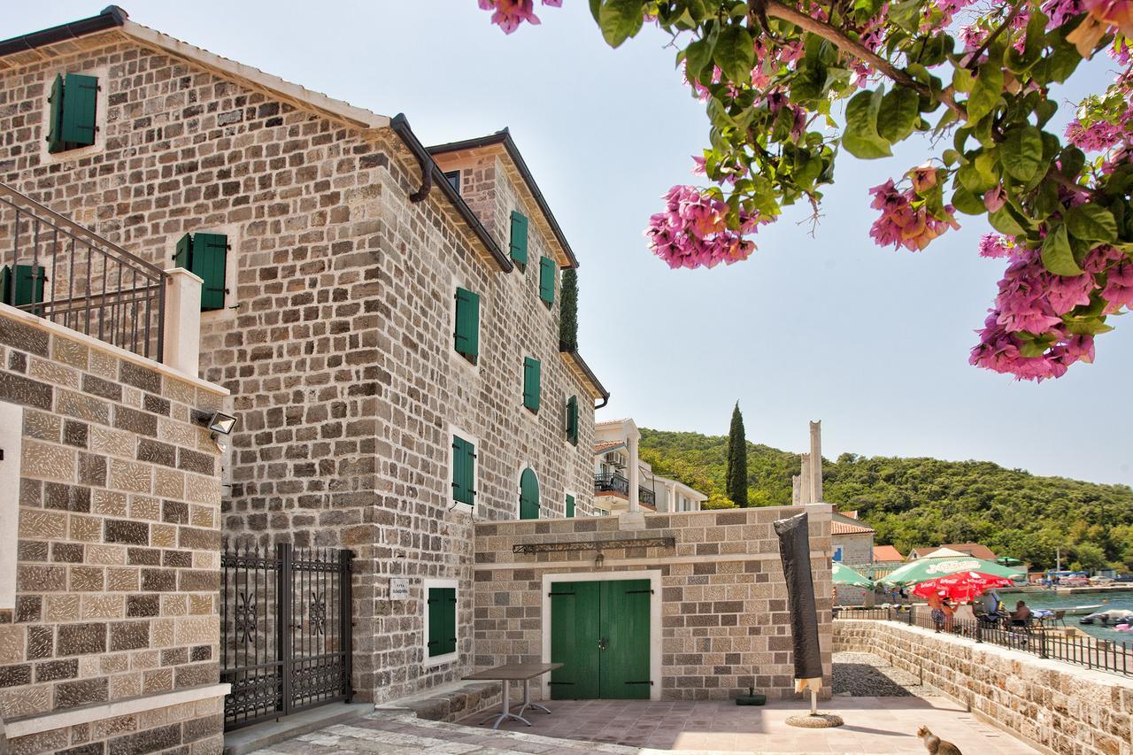 Apartments Barizon Luštica Exterior photo
