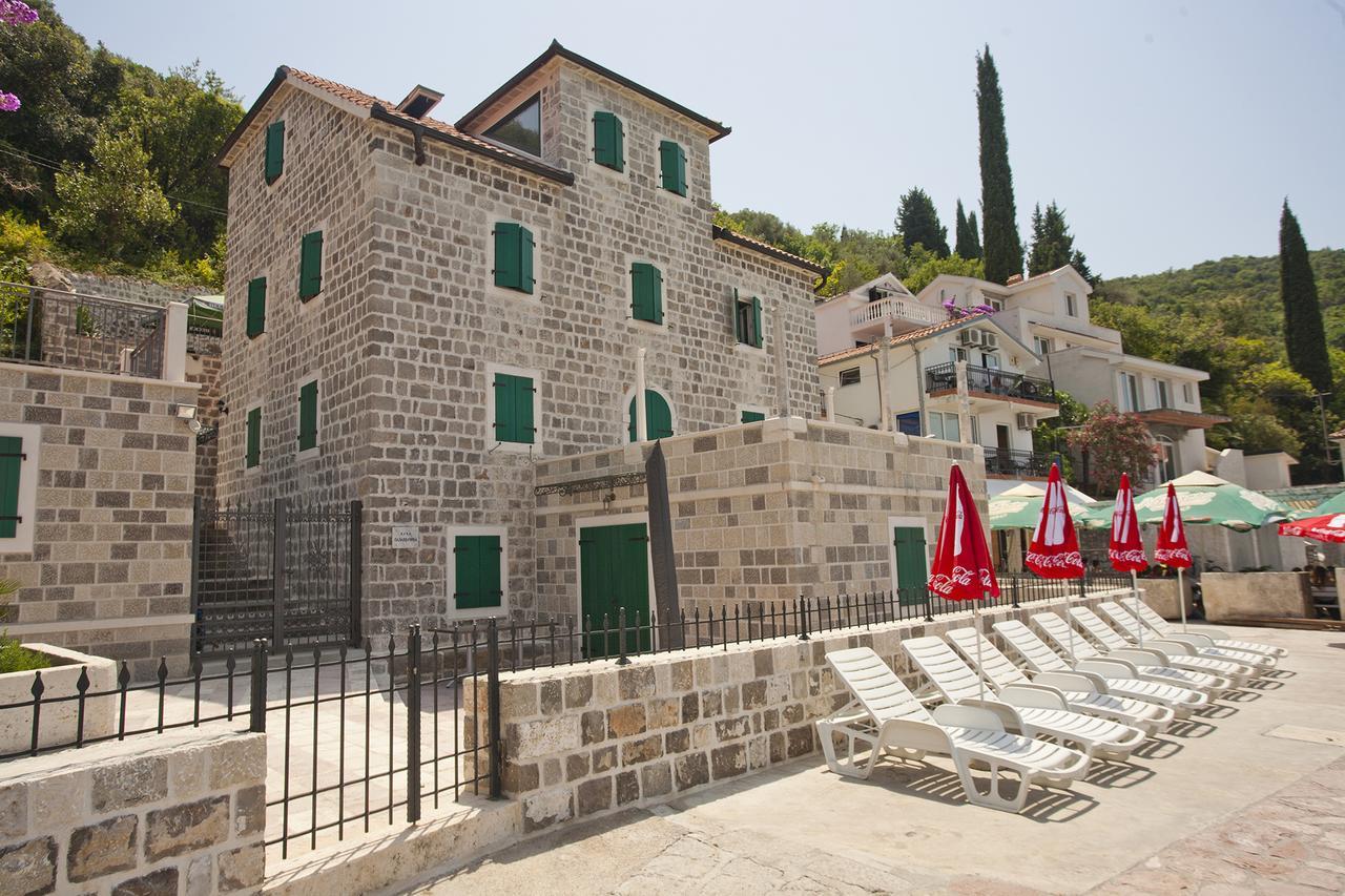 Apartments Barizon Luštica Exterior photo